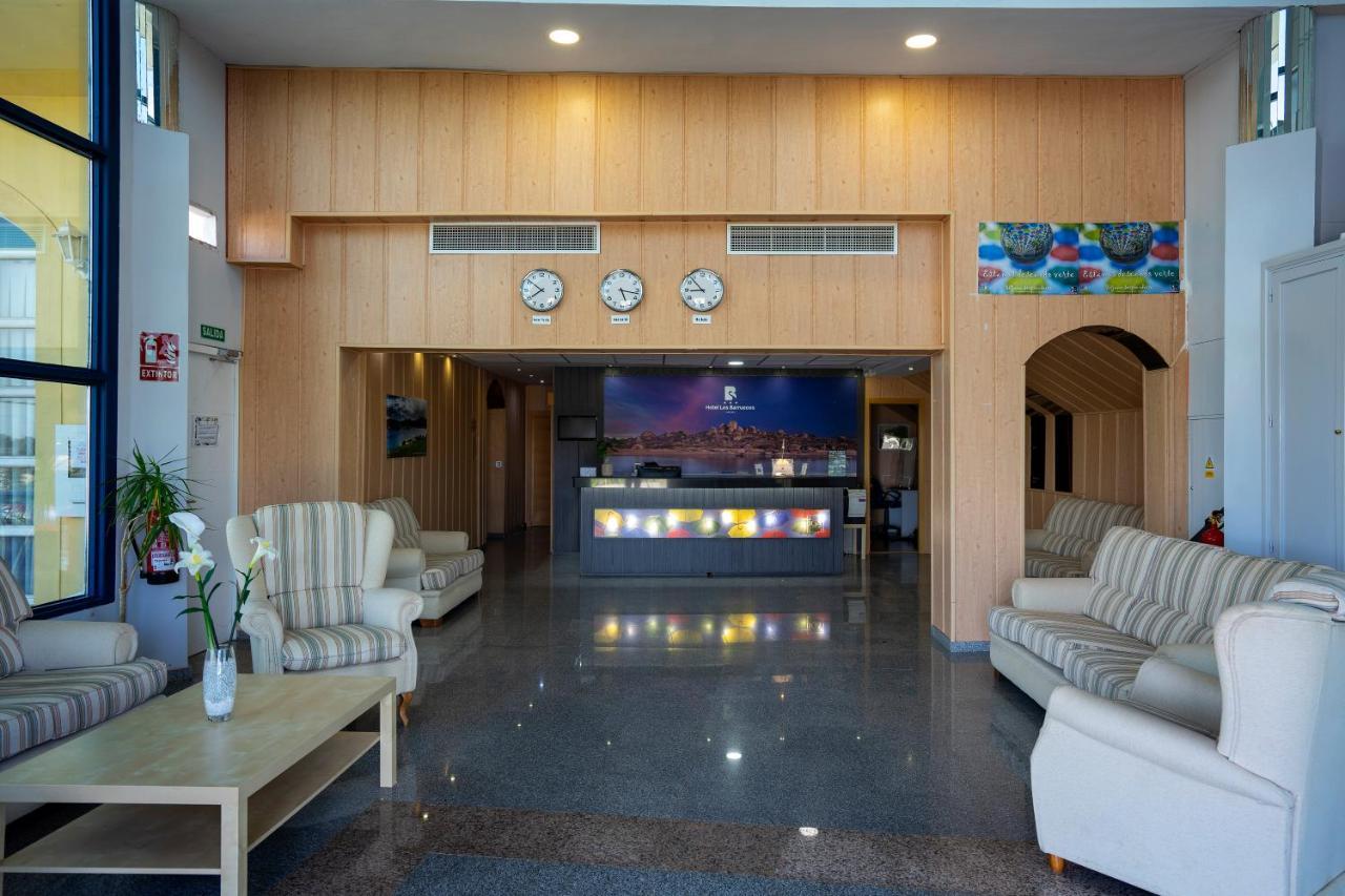 Hotel Los Barruecos By Croma Malpartida de Cáceres エクステリア 写真