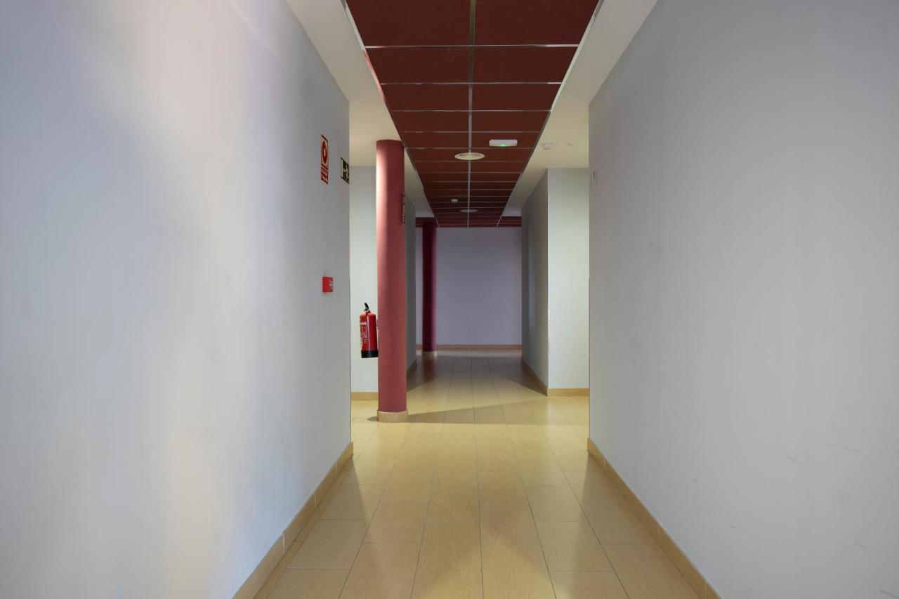 Hotel Los Barruecos By Croma Malpartida de Cáceres エクステリア 写真
