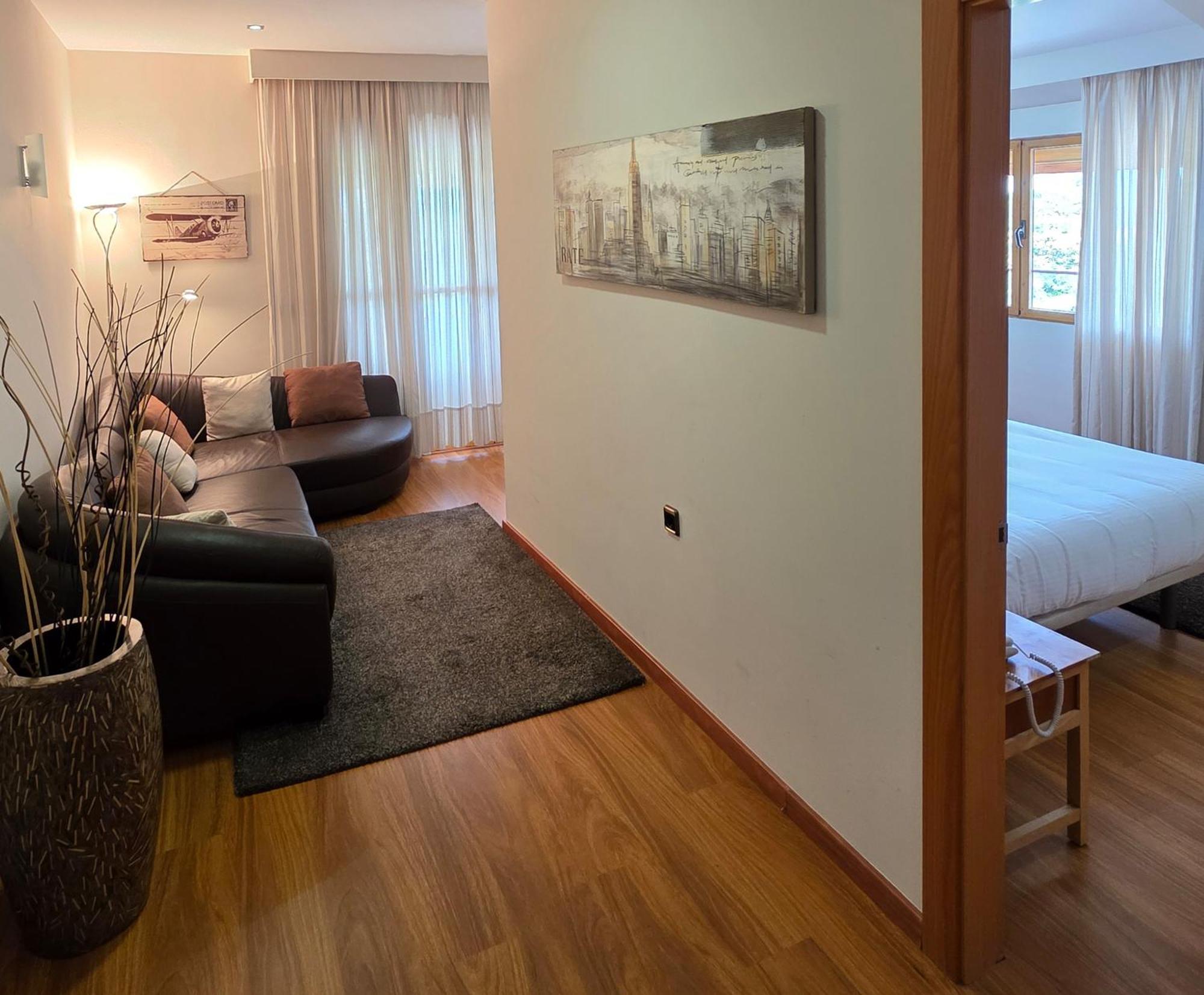 Hotel Los Barruecos By Croma Malpartida de Cáceres エクステリア 写真